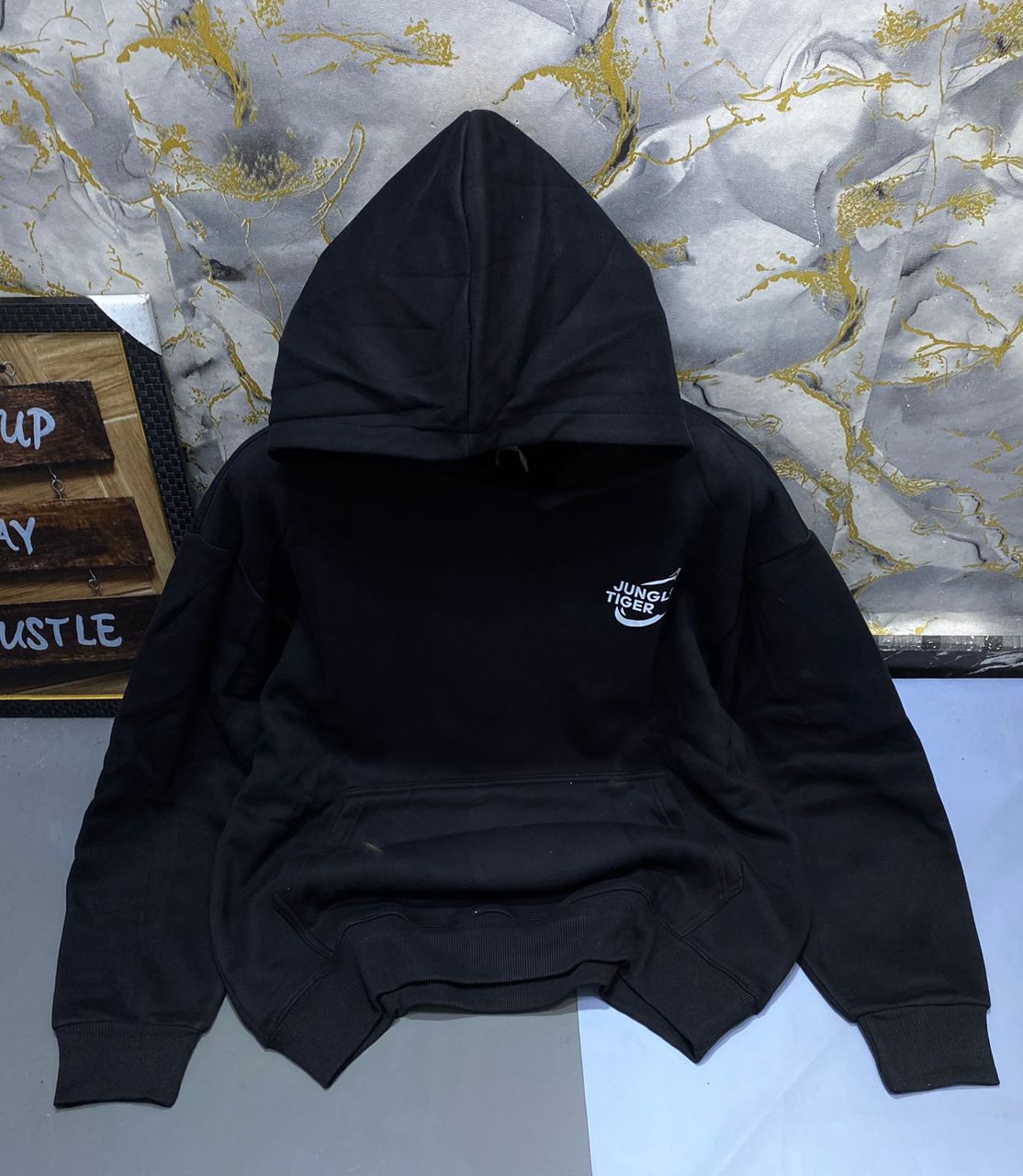 Black pullover hoodie Gulliver