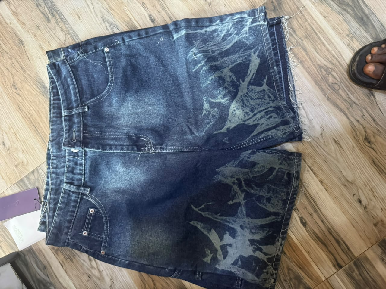 Short Jeans